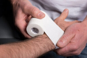 Elasticated Adhesive Bandage TAPE - Tearlite - 5cm